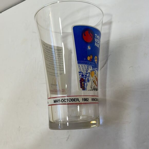 VINTAGE 1982 WORLDS FAIR MCDONALDS/COCA COLA GLASS - Picture 5 of 7